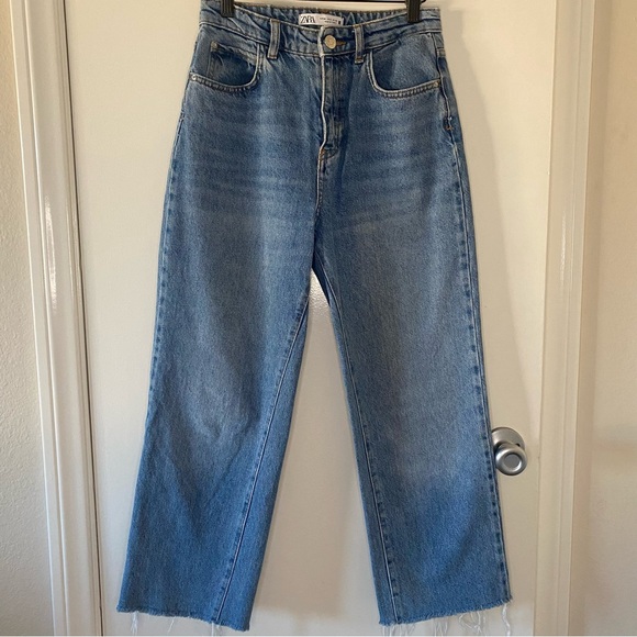 Zara Denim - Zara Light Straight‎ Jeans
